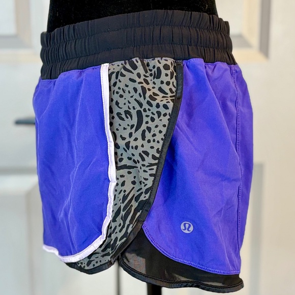 Lululemon Purple Animal Print Athletic Shorts - Picture 1 of 3